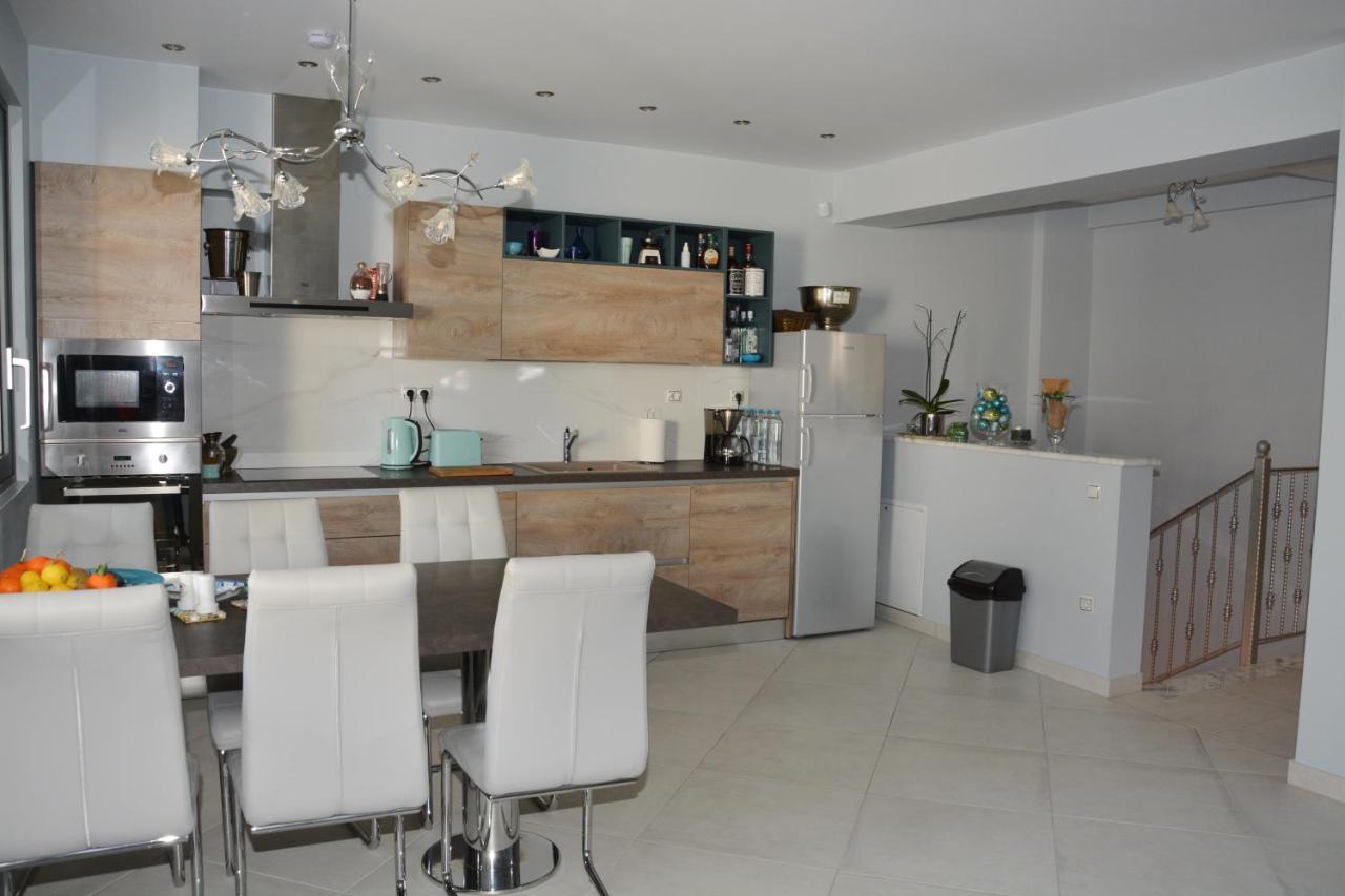 Pegasus Sea View Luxury Apartments Vrasná Zewnętrze zdjęcie