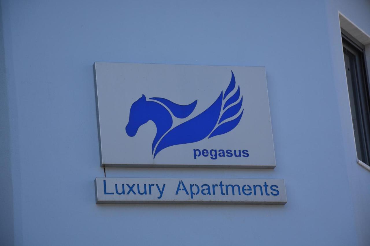Pegasus Sea View Luxury Apartments Vrasná Zewnętrze zdjęcie