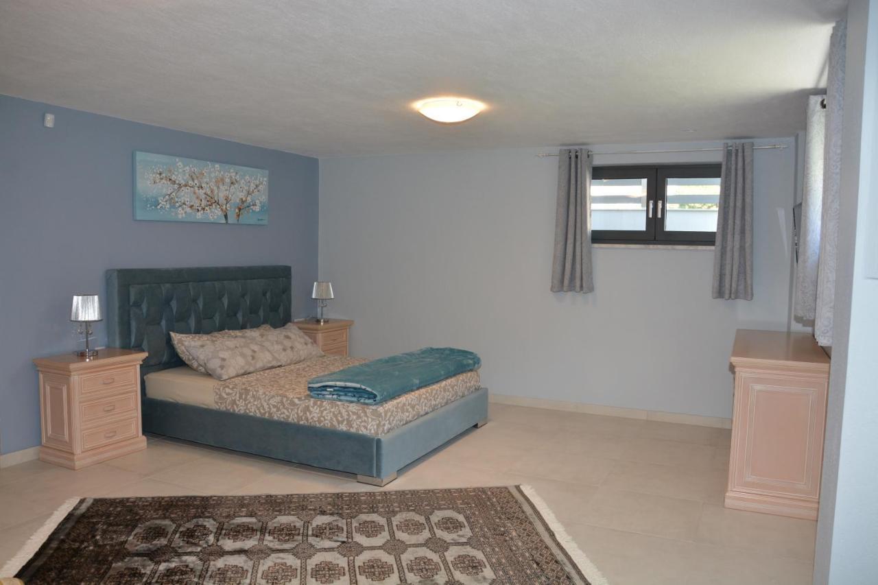 Pegasus Sea View Luxury Apartments Vrasná Zewnętrze zdjęcie