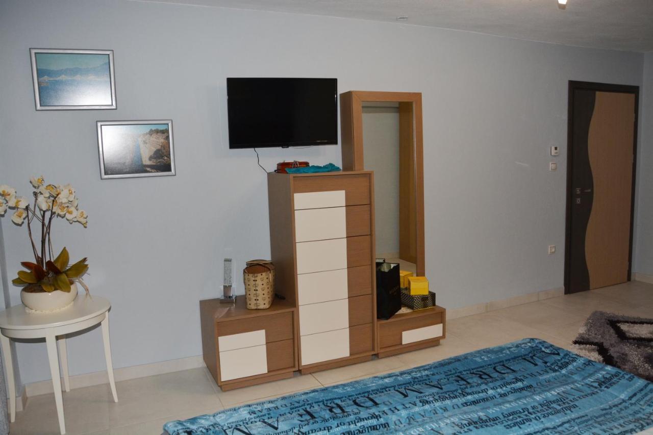 Pegasus Sea View Luxury Apartments Vrasná Zewnętrze zdjęcie